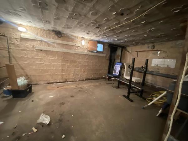 Vente                                                      Appartement
                        
                     2 pièces                      42 m2                     à Creil