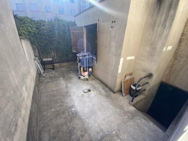Vente                                                      Appartement
                        
                     2 pièces                      42 m2                     à Creil
