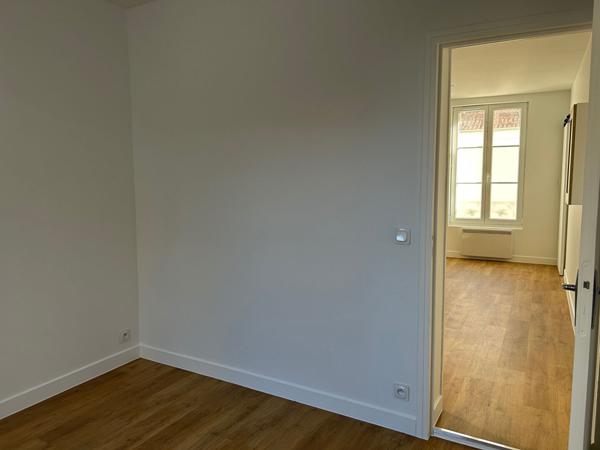 Appartement Creteil 2 pièce(s) 32.66 m2