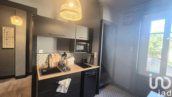 Immeuble à vendre 76 m² Saint-Just-Saint-Rambert