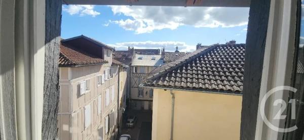 Appartement Duplex à vendre  2 pièces - 73 m 2   AURILLAC  - 15