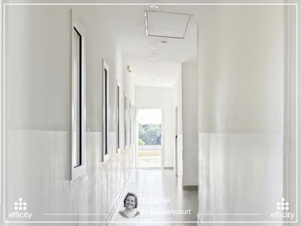 Maison
         8 pièces
        - 250 m² Bien prestige 833 000 € *