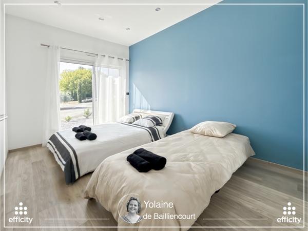 Maison
         8 pièces
        - 250 m² Bien prestige 833 000 € *