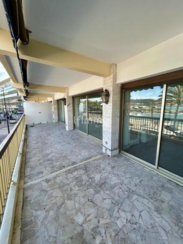 Appartement 3 pièces en front de mer à Antibes