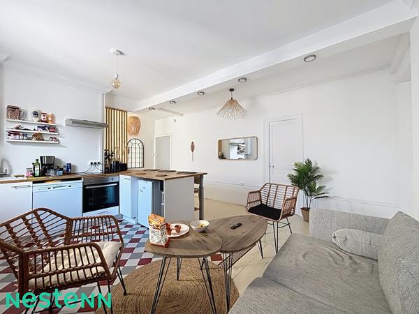 SAINT ETIENNE proche centre-ville - Appartement rénové T5 en colocation - 4 chambres avec douche attenante + balcon