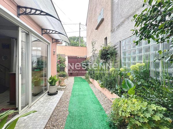 A vendre Maison 4 pièces 2 chambres centre ville de Dreux, commerces et transports à 5 minutes à pieds, parking