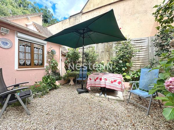 A vendre Maison 4 pièces 2 chambres centre ville de Dreux, commerces et transports à 5 minutes à pieds, parking