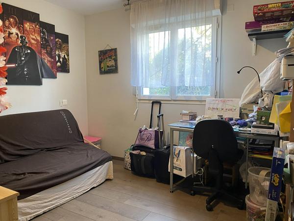A vendre Maison contemporaine SAUBION 4 chambres véranda cuisine d'été