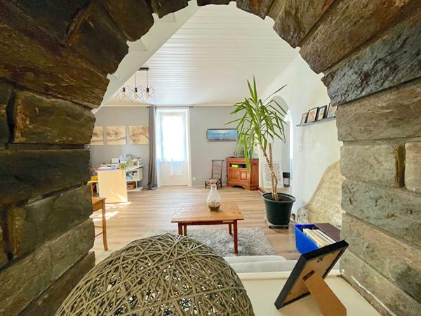 Maison 6 pièce(s) 190 m2, Sainte soulle 17220