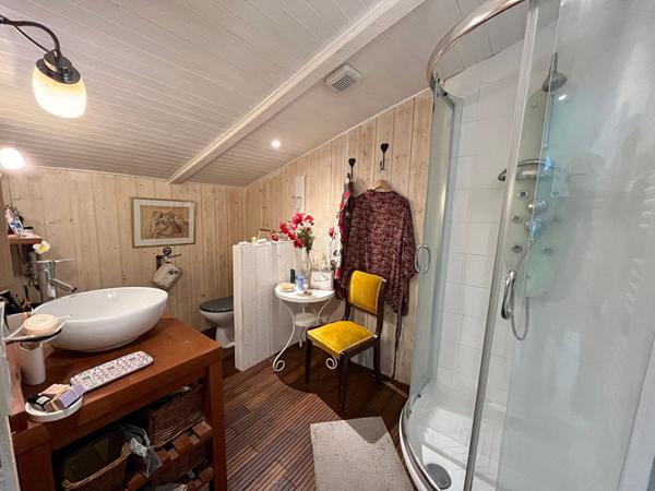 Maison 6 pièce(s) 190 m2, Sainte soulle 17220