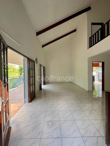 À Vendre – Villa F5 à La Bretagne (97490) - 800m2 terrain