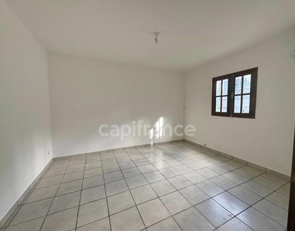 À Vendre – Villa F5 à La Bretagne (97490) - 800m2 terrain