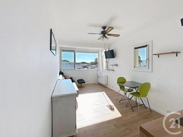 Appartement F1 à vendre  1 pièce - 18 m 2   PORT LEUCATE  - 11