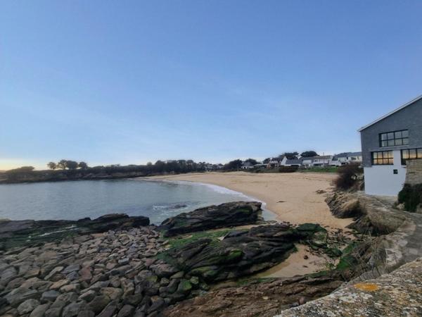 Un pied à terre, les pieds dans l'eau