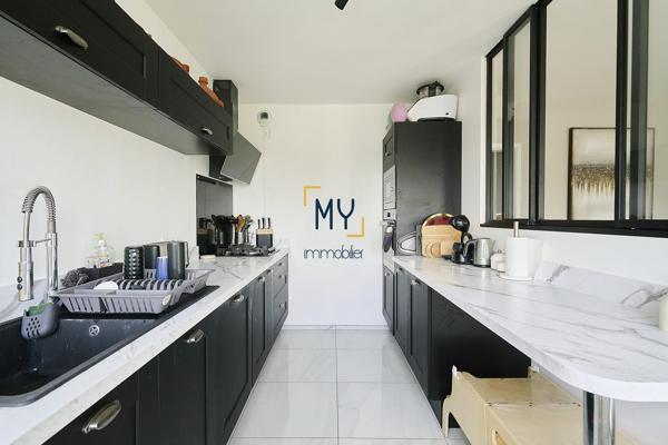 SUPERBE APPARTEMENT T4 RÉNOVÉ AVEC GARAGE