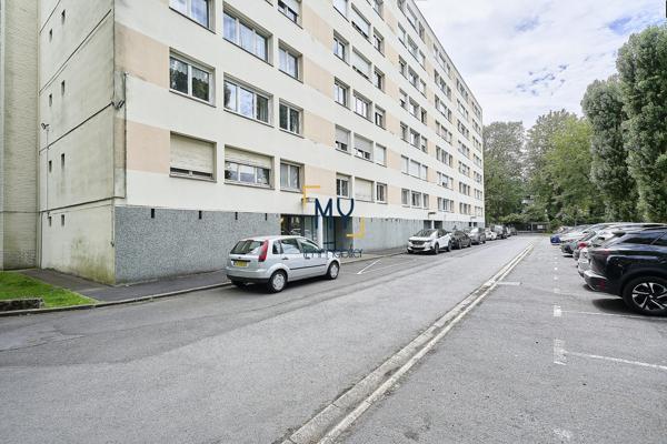 SUPERBE APPARTEMENT T4 RÉNOVÉ AVEC GARAGE