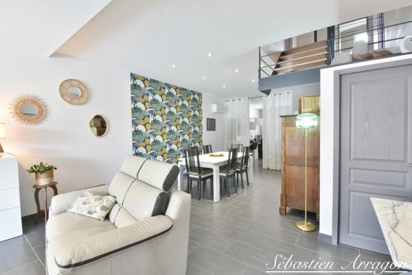VILLENEUVE-SUR-LOT – BELLE MAISON FAMILIALE RÉNOVÉE AVEC PISCINE, JARDIN ET AUCUN TRAVAUX À PRÉVOIR
