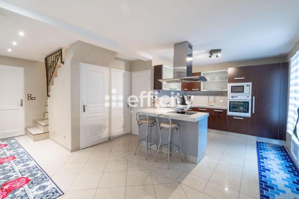 Maison 7 pièces - 118 m² Bien prestige