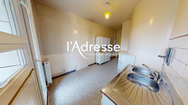 Grand 2 P / 1 chambre - 62.5m² - Au pied du métro PICPUS // Balcon