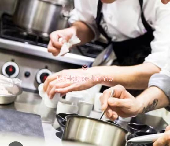 Commerce à vendre 4 pièces de 174 m²