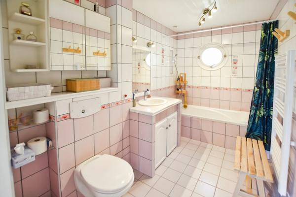 Maison sur sous-sol de 156 m2avec terrain de 4283 m2 à  ANTULLY (71)