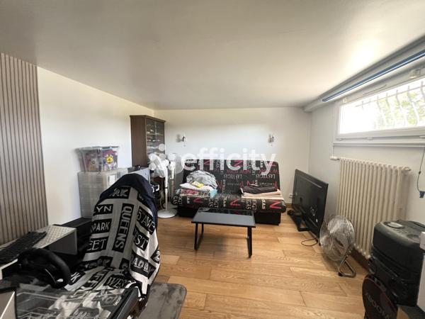 Maison 8 pièces - 193 m² Exclusivité efficity