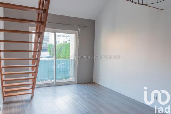 Appartement 2 pièces de 35 m² à Paray-Vieille-Poste (91550)