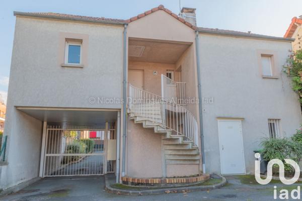 Appartement 2 pièces de 35 m² à Paray-Vieille-Poste (91550)