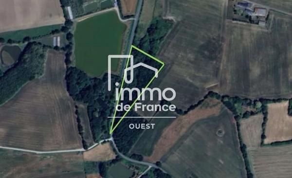 Terrain à vendre à Vimartin-sur-Orthe (53160)