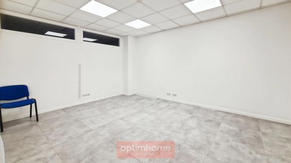 ENSEMBLE DE BUREAUX ARRAS HYPER CENTRE – 400 M² – 15 BUREAUX
