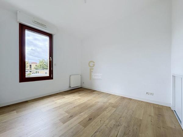 VILLENEUVE-D’ASCQ – HAUTE BORNE | MAISON 3 CHAMBRES AVEC JARDIN, TERRASSE ET GARAGE