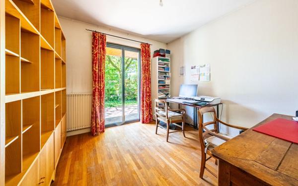 Maison à vendre    7 pièces • 195 m2 Talant