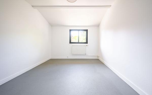 Maison à vendre    7 pièces • 195 m2 Talant