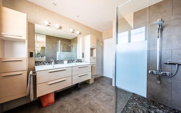 Maison à vendre    7 pièces • 195 m2 Talant