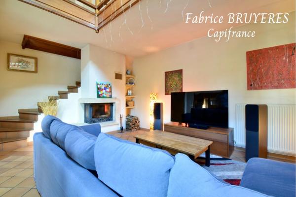 Dpt Corrèze (19), à vendre USSEL maison P8