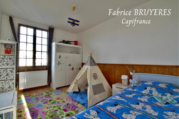 Dpt Corrèze (19), à vendre USSEL maison P8