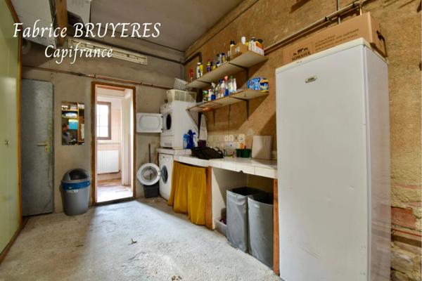 Dpt Corrèze (19), à vendre USSEL maison P8