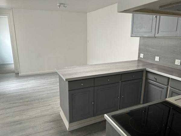 Achicourt (62217) MAISON 3 CHAMBRES - COUR - PLACE DE PARKING - ACHICOURT