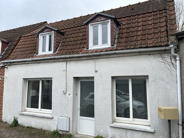 Achicourt (62217) MAISON 3 CHAMBRES - COUR - PLACE DE PARKING - ACHICOURT
