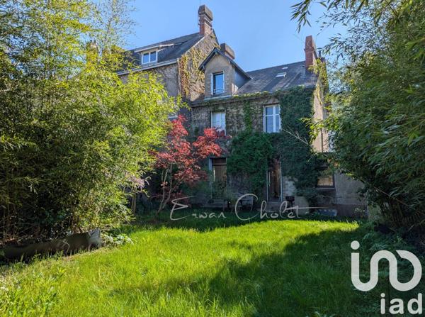 Maison 8 pièces de 158 m² à Nantes (44000)