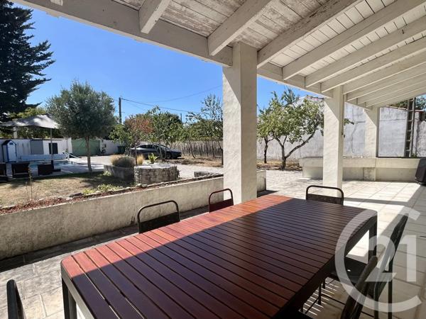 Maison à vendre  5 pièces - 134,46 m 2   ST PIERRE D OLERON  - 17