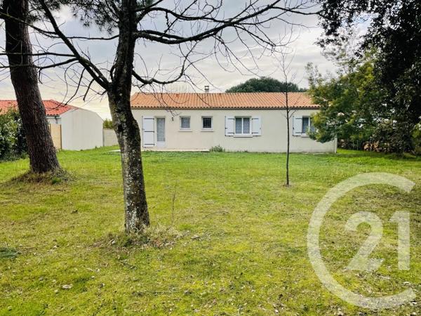 Maison à vendre  5 pièces - 134,46 m 2   ST PIERRE D OLERON  - 17