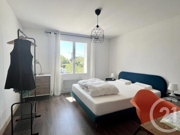 Maison à vendre  5 pièces - 134,46 m 2   ST PIERRE D OLERON  - 17