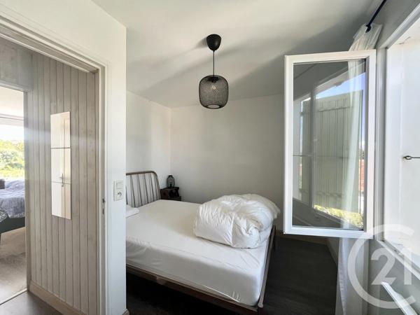 Maison à vendre  5 pièces - 134,46 m 2   ST PIERRE D OLERON  - 17