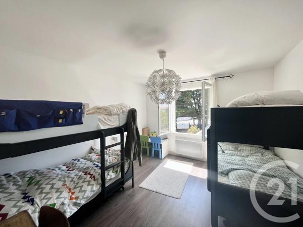 Maison à vendre  5 pièces - 134,46 m 2   ST PIERRE D OLERON  - 17
