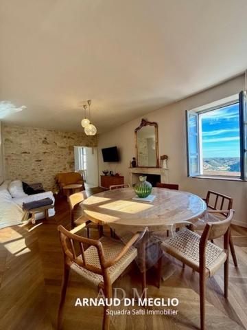 Appartement d'exception au coeur de la citadelle