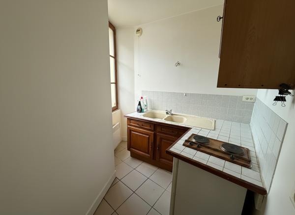 Appartement Epernon 2 pièces