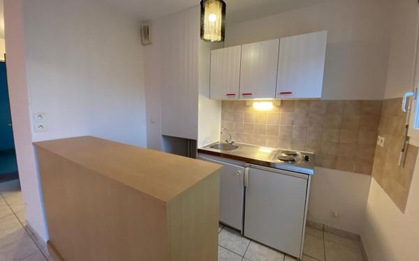 Appartement à louer    2 pièces •  Tours