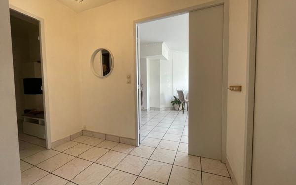 Appartement à vendre    6 pièces •  Évry