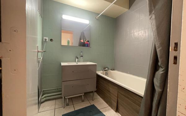 Appartement à vendre    6 pièces •  Évry